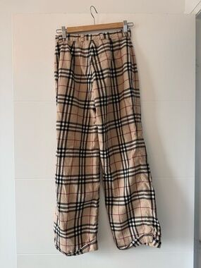 Burberry Wool Plaid Cropped Pants
